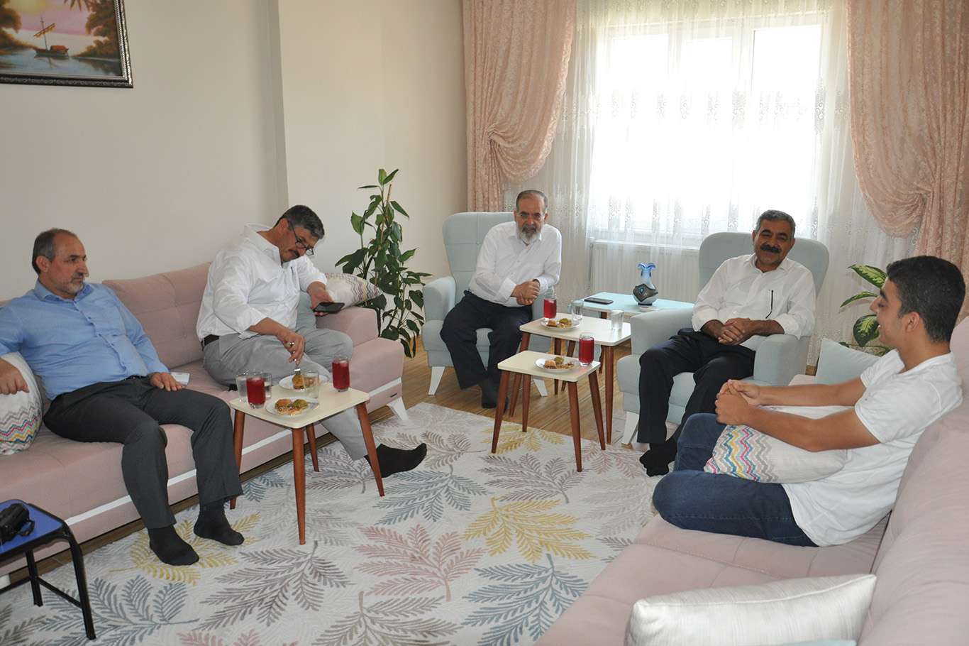 HÜDA PAR Batman İl Teşkilatı’ndan şehid ve tutuklu ailelerine ziyaret HÜDA PAR Batman İl Teşkilatı’ndan şehid ve tutuklu ailelerine ziyaret